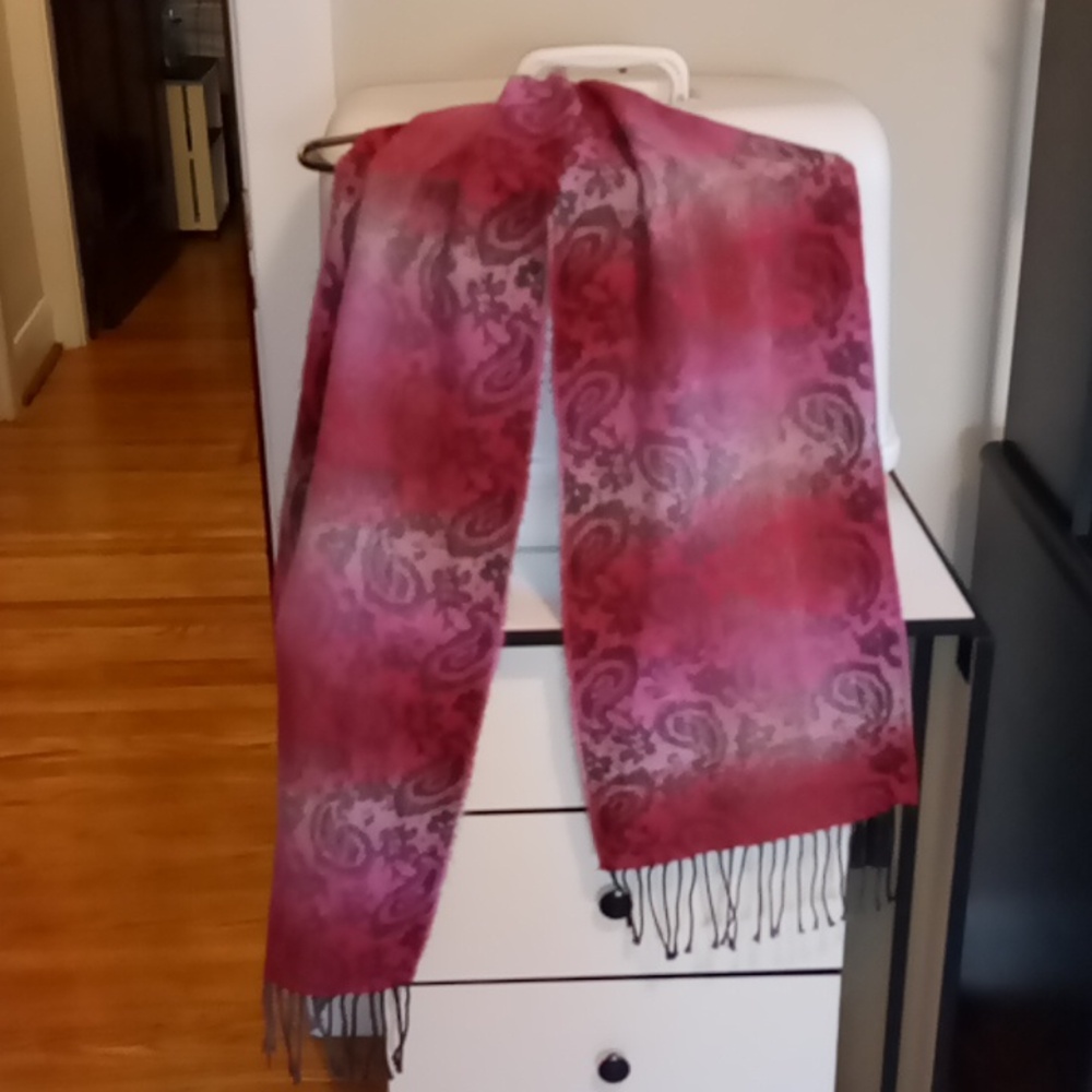 Cejon Scraf Pink, Black And Grey With Fringe